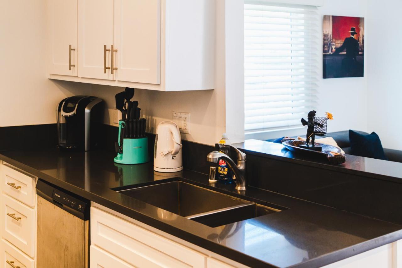Modern Remodeled 1-Bedroom Close To Hollywood Walk Of Fame With Parking 洛杉矶 外观 照片